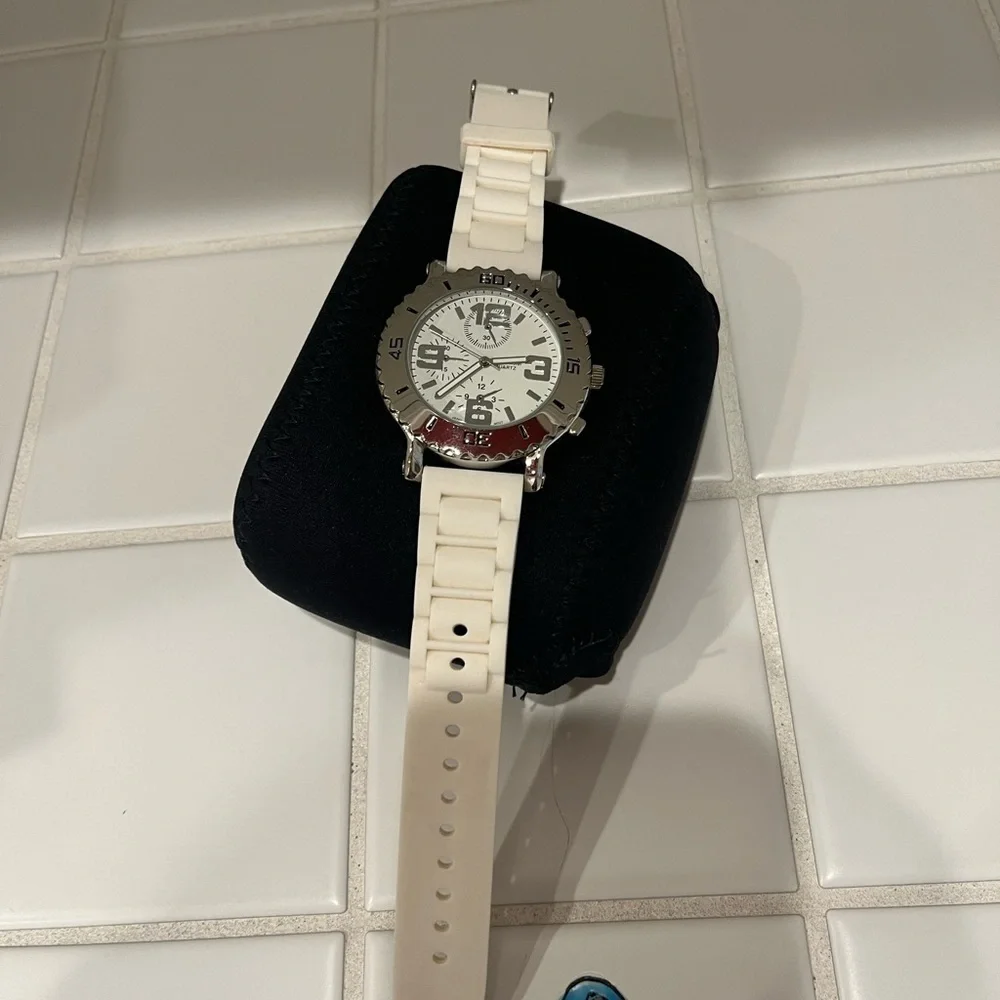 Titanium Quartz men’s watch‎